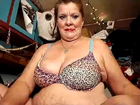 Snapshot of Fantasymaid80 chatting on 12, 1, 2025 Fantasymaid80 online show from 12, 1, 2025