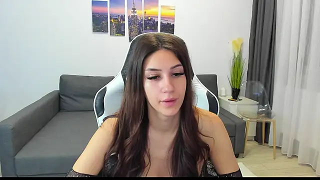 Snapshot of Kimi_Ivy chatting on 21, 10, 2025 Kimi Ivy online show from 21, 10, 2025