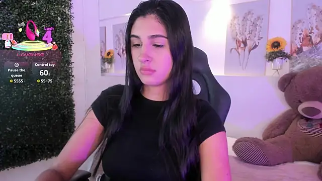 Ashley Evans18 online show from 22, 10, 2025