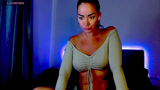 Snapshot of amber_tasty chatting on 8, 12, 2024 amber tasty online show from 8, 12, 2024