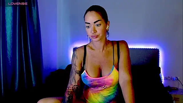 Snapshot of amber_tasty chatting on 9, 12, 2024 amber tasty online show from 9, 12, 2024