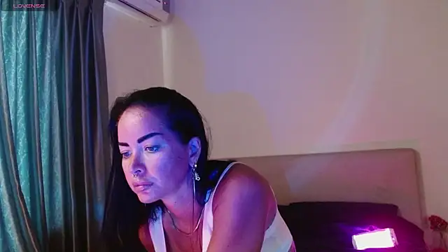Snapshot of amber_tasty chatting on 26, 9, 2025 amber tasty online show from 26, 9, 2025
