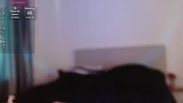 Snapshot of amber_tasty chatting on 14, 10, 2025 amber tasty online show from 14, 10, 2025