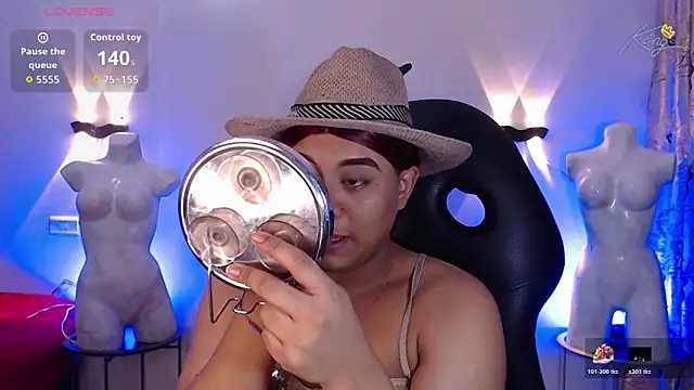 Emili Roux online show from 2, 2, 2026