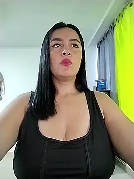 Snapshot of hailey85 chatting on 16, 2, 2026 hailey85 online show from 16, 2, 2026