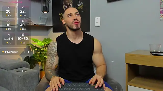 Giorgio-Leone online show from 3, 12, 2025