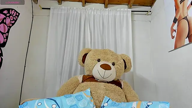 sweet amalia4 online show from 23, 9, 2025