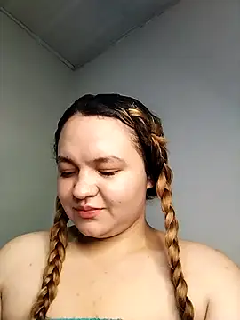 Snapshot of Naiara_Sex_ chatting on 8, 11, 2025 Naiara Sex online show from 8, 11, 2025