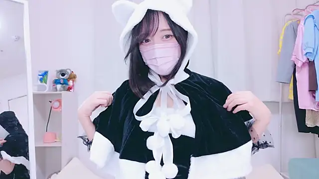 Yurie  online show from 15, 12, 2024