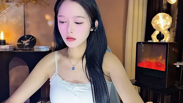 xiaodaibabyy online show from 9, 12, 2024