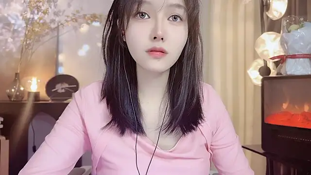 xiaodaibabyy online show from 25, 12, 2024