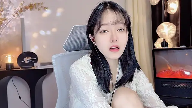 xiaodaibabyy online show from 31, 1, 2025