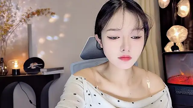 xiaodaibabyy online show from 9, 2, 2025