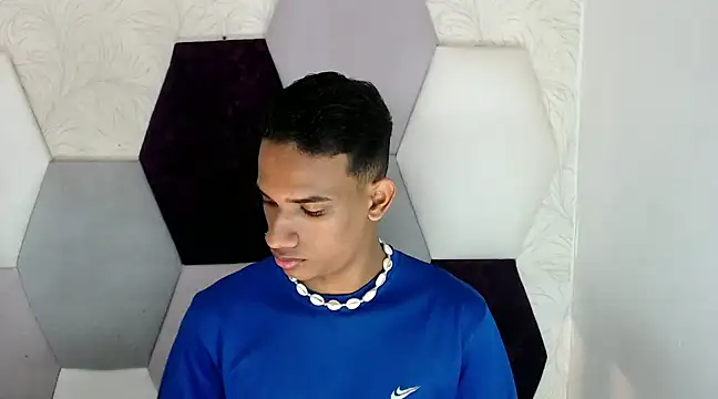 AbrahanBratz online show from 27, 12, 2024