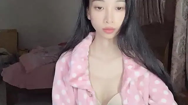 Lili-2 online show from 16, 2, 2025