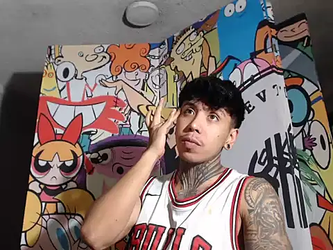 Nickhot0609 online show from 12, 12, 2024