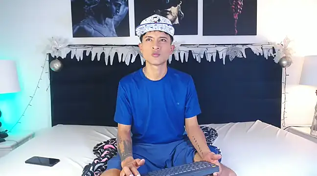 Snapshot of Edward_Milleer chatting on 9, 12, 2024 Edward Milleer online show from 9, 12, 2024