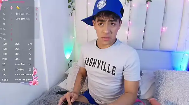 Snapshot of kiing_azahell chatting on 12, 1, 2025 kiing azahell online show from 12, 1, 2025