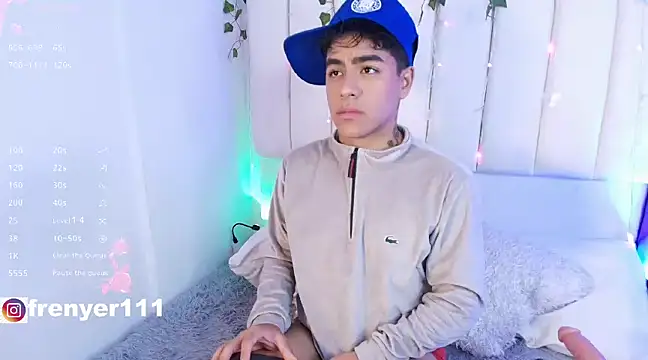 Snapshot of kiing_azahell chatting on 12, 1, 2025 kiing azahell online show from 12, 1, 2025