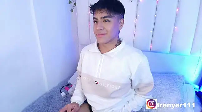 Snapshot of kiing_azahell chatting on 16, 1, 2025 kiing azahell online show from 16, 1, 2025