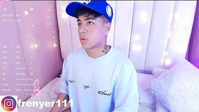 Snapshot of kiing_azahell chatting on 11, 3, 2025 kiing azahell online show from 11, 3, 2025