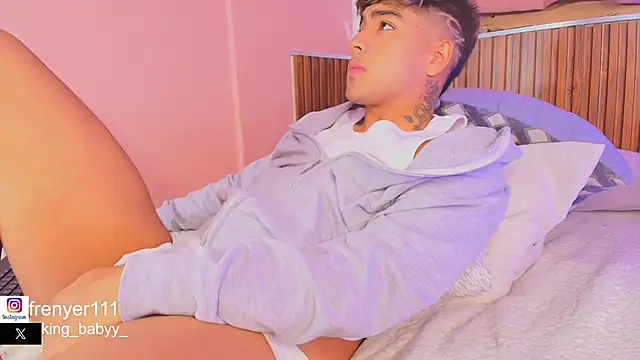 Snapshot of kiing_azahell chatting on 14, 9, 2025 kiing azahell online show from 14, 9, 2025