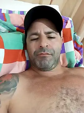 Snapshot of Marciogrei chatting on 2, 2, 2025 Marciogrei online show from 2, 2, 2025