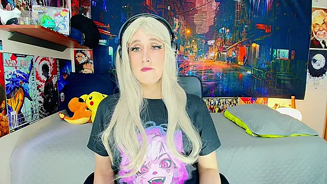 Snapshot of HakuRukushka chatting on 3, 11, 2025 HakuRukushka online show from 3, 11, 2025