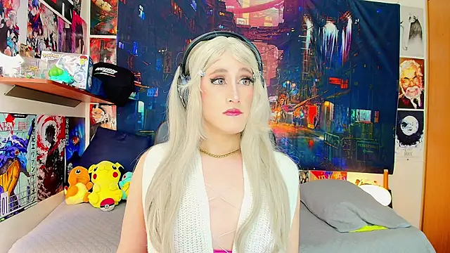 Snapshot of HakuRukushka chatting on 7, 11, 2025 HakuRukushka online show from 7, 11, 2025