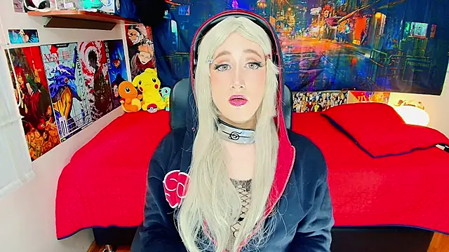 Snapshot of HakuRukushka chatting on 10, 11, 2025 HakuRukushka online show from 10, 11, 2025