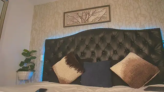 Snapshot of MattDevon chatting on 15, 2, 2026 MattDevon online show from 15, 2, 2026