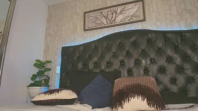 Snapshot of MattDevon chatting on 15, 2, 2026 MattDevon online show from 15, 2, 2026