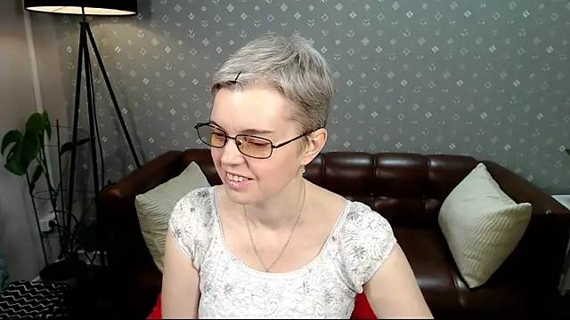 Cutie Erikaa1 online show from 19, 9, 2025