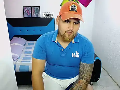 Snapshot of pitbullveryhot chatting on 7, 12, 2024 pitbullveryhot online show from 7, 12, 2024