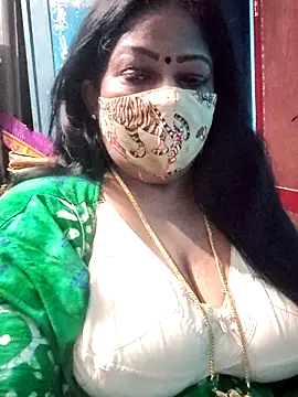 maniisha online show from 10, 4, 2026