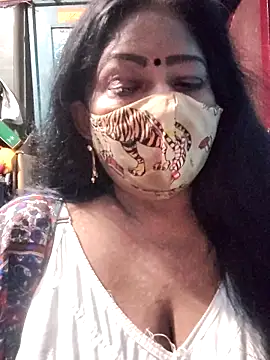 Snapshot of maniisha chatting on 3, 5, 2026 maniisha online show from 3, 5, 2026