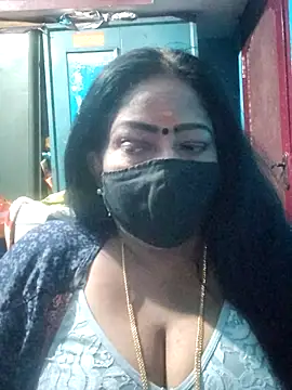Snapshot of maniisha chatting on 3, 7, 2026 maniisha online show from 3, 7, 2026