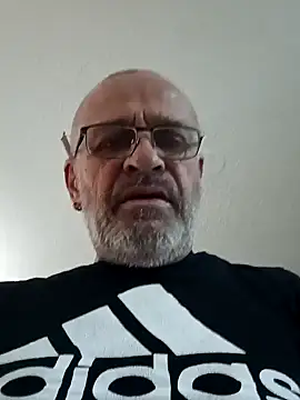 Snapshot of geilerschwanz64 chatting on 16, 1, 2025 geilerschwanz64 online show from 16, 1, 2025