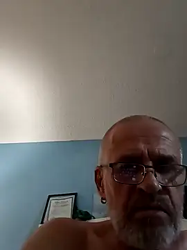 Snapshot of geilerschwanz64 chatting on 17, 1, 2025 geilerschwanz64 online show from 17, 1, 2025