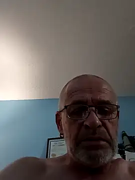 Snapshot of geilerschwanz64 chatting on 28, 2, 2025 geilerschwanz64 online show from 28, 2, 2025