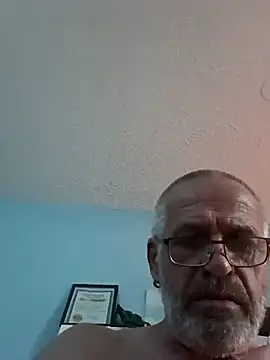 Snapshot of geilerschwanz64 chatting on 10, 3, 2025 geilerschwanz64 online show from 10, 3, 2025