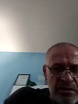 Snapshot of geilerschwanz64 chatting on 13, 3, 2025 geilerschwanz64 online show from 13, 3, 2025