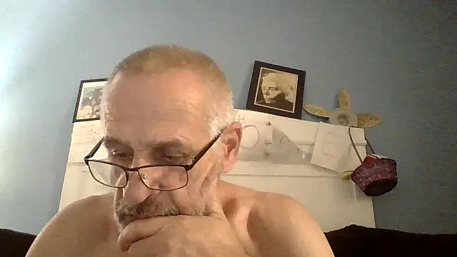 Snapshot of geilerschwanz64 chatting on 10, 10, 2025 geilerschwanz64 online show from 10, 10, 2025