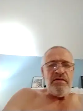 Snapshot of geilerschwanz64 chatting on 20, 10, 2025 geilerschwanz64 online show from 20, 10, 2025