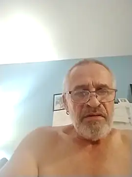 Snapshot of geilerschwanz64 chatting on 29, 10, 2025 geilerschwanz64 online show from 29, 10, 2025