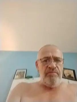 Snapshot of geilerschwanz64 chatting on 13, 11, 2025 geilerschwanz64 online show from 13, 11, 2025