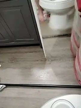 Snapshot of geilerschwanz64 chatting on 29, 11, 2025 geilerschwanz64 online show from 29, 11, 2025