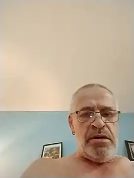 Snapshot of geilerschwanz64 chatting on 1, 12, 2025 geilerschwanz64 online show from 1, 12, 2025