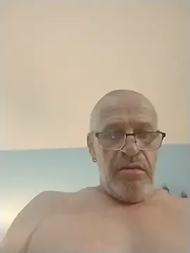 Snapshot of geilerschwanz64 chatting on 4, 7, 2026 geilerschwanz64 online show from 4, 7, 2026