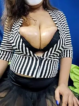 Snapshot of XXHOTSEX69 chatting on 21, 3, 2025 XXHOTSEX69 online show from 21, 3, 2025